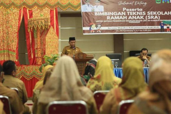 Gelar Bimtek Sekolah Ramah Anak, Wabup Rahmang Targetkan Predikat Nindya