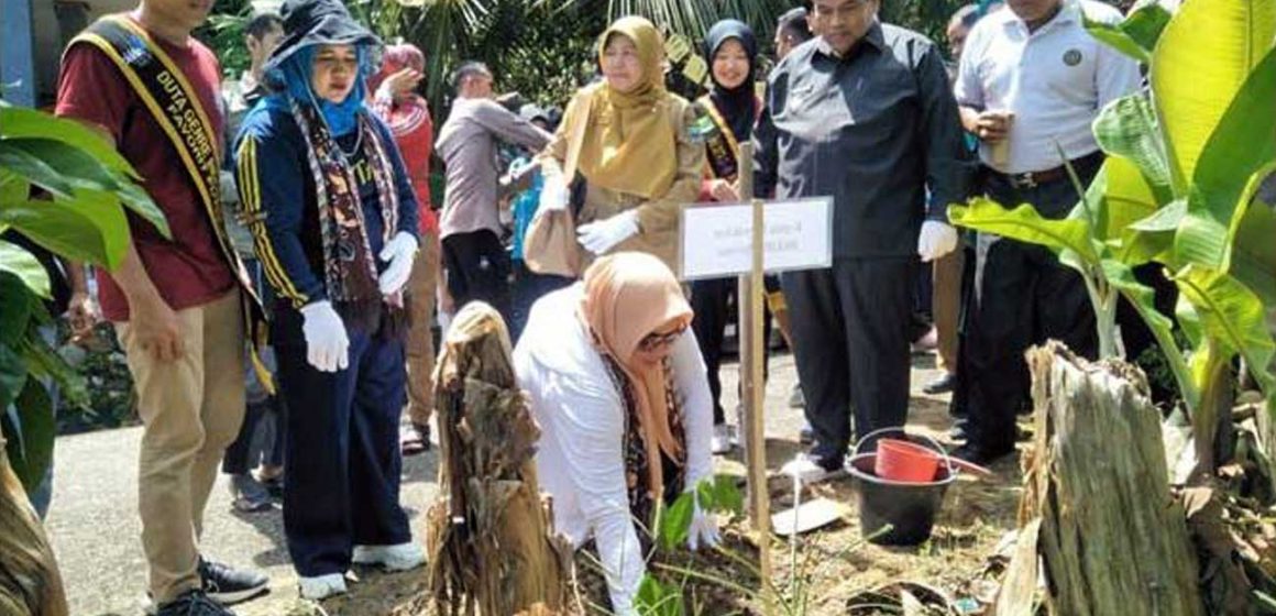 Gebyar Aksi Kolaborasi Remaja Genre Padang Pariaman, Penanaman 1000 Pohon Hingga Sosialisasikan Pencegahan Stunting