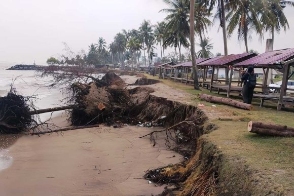 Laporan BPBD Soal Abrasi Pantai di Pasia Jambak, Padang