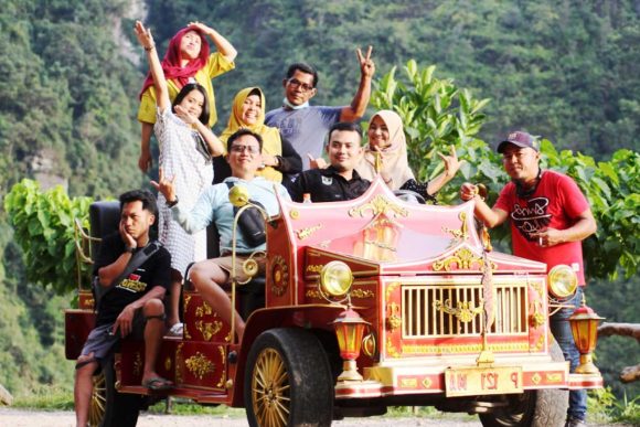 Menjelajahi Tempat Wisata Sumatera Barat yang Menjadi Tempat Syuting Film