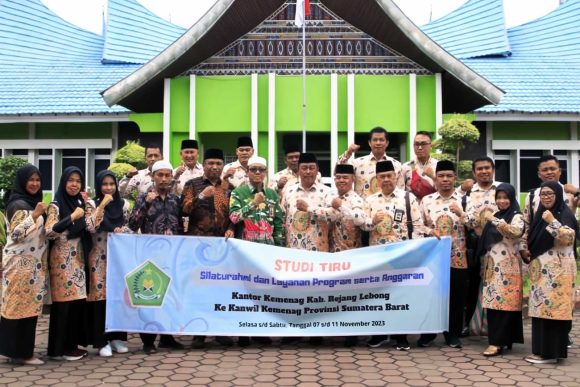 Studi Tiru Kemenag Kabupaten Rejang Lebong ke Kanwil Kemenag Sumbar
