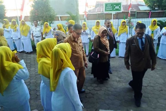 2.-Seluruh-Puskesmas-di-Padang-Pariaman-Raih-Akreditasi Seluruh Puskesmas di Padang Pariaman Raih Akreditasi, Puskesmas Pauh Kambar Sabet Sertifikasi Paripurna