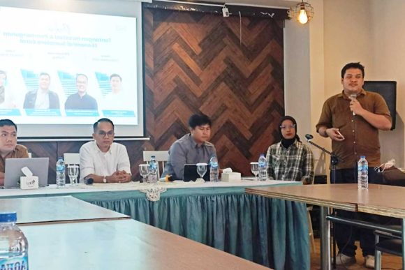 Diskusi-Anak-Nagari Diskusi Anak Nagari: Tantangan dan Prospek Investasi di Sumatera Barat