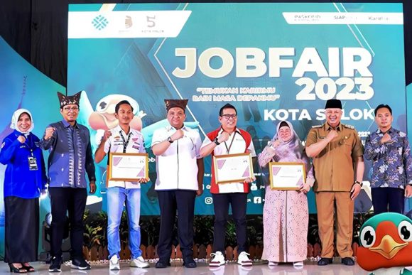 FIFGROUP: Merangkul Tenaga Kerja Disabilitas dan Raih Apresiasi Pemerintah Sumatera Barat