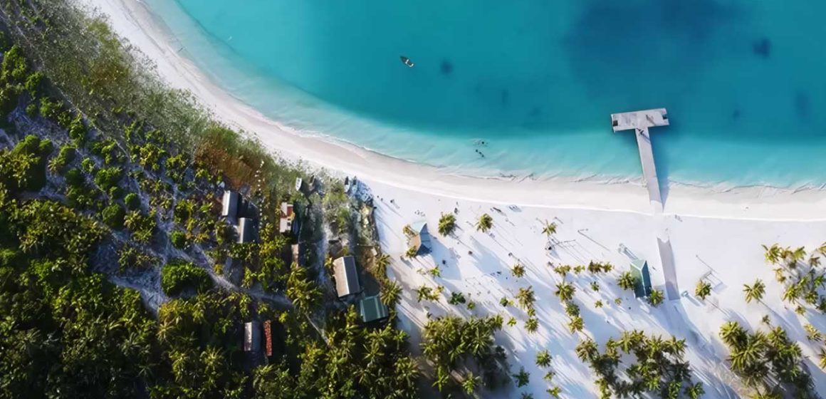 Liburan Akhir Tahun di Sumatera Barat: Keindahan Pulau Pasumpahan