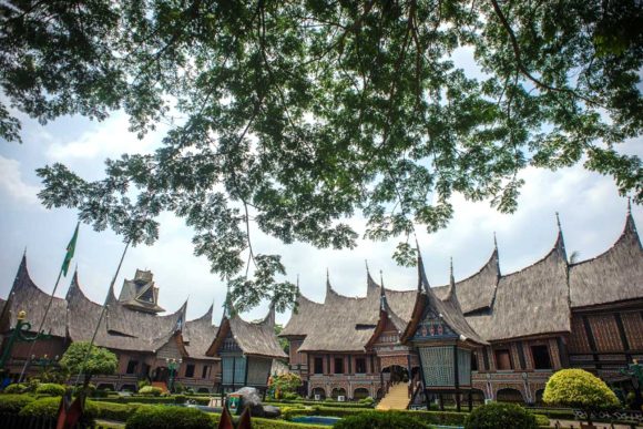 Mengakhiri-Tahun-dengan-Liburan-Seru-di-Sumatera-Barat Mengakhiri Tahun dengan Liburan Seru di Sumatera Barat