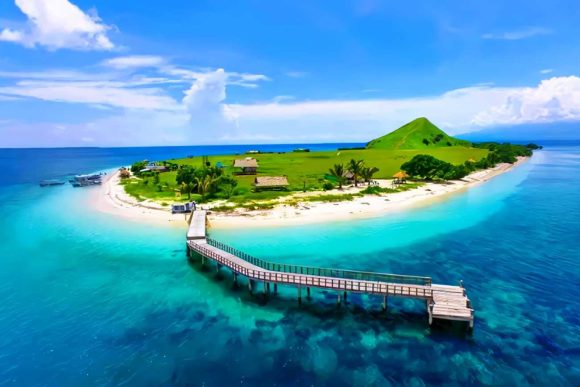 Menjelajahi Keindahan Tersembunyi Pulau Lombok dan Pulau Sumbawa: Paket Wisata Adventure yang Menggoda