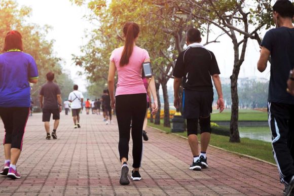 Menurunkan Berat Badan dengan Efektif Melalui Jalan Kaki
