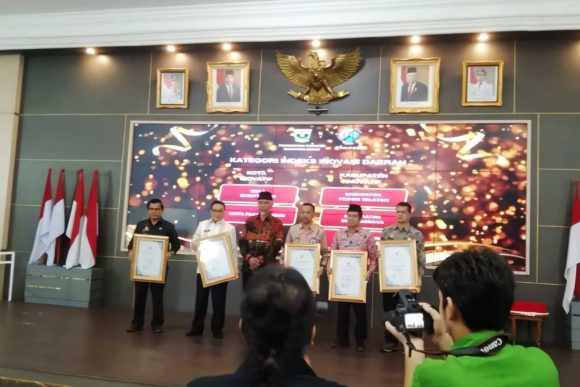 Pasaman Barat Raih Penghargaan Kabupaten Inovatif Tahun 2023 dari Gubernur Sumatera Barat