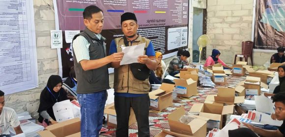 Pengawasan Melekat Bawaslu Padang Pariaman dalam Proses Penyortiran dan Pelipatan Surat Suara Pemilu 2024: Mewujudkan Pemilu yang Transparan dan Adil