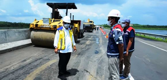 Proyek Jalan Tol Padang-Pekanbaru, Menteri PUPR Tekankan Pentingnya Penhijauan dan Kualitas Pembangunan