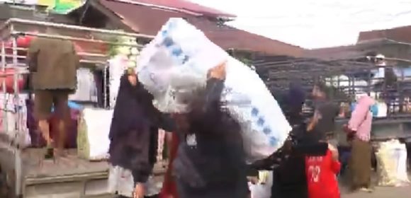 Erupsi Gunung Marapi Pengaruhi Pasar Grosir Sayur Padang Luar