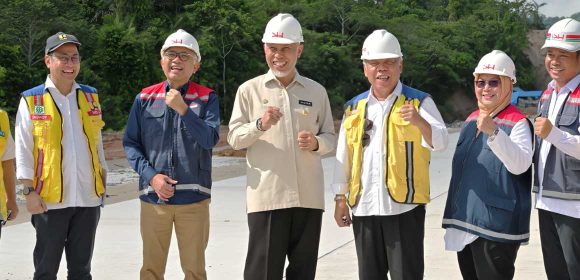 Gubernur Sumbar Mahyeldi Terus Komunikasi dengan Pemerintah Pusat untuk Wujudkan Pembangunan Infrastruktur