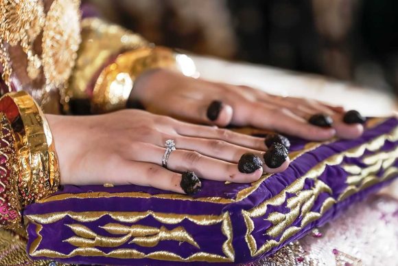 3.-Malam-Bainai Malam Bainai: Keindahan Tradisi Pernikahan Masyarakat Minangkabau di Sumatera Barat