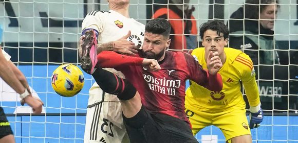6.-AC-Milan-Raih-Kemenangan-3 AC Milan Raih Kemenangan 3-1 Saat Menjamu AS Roma