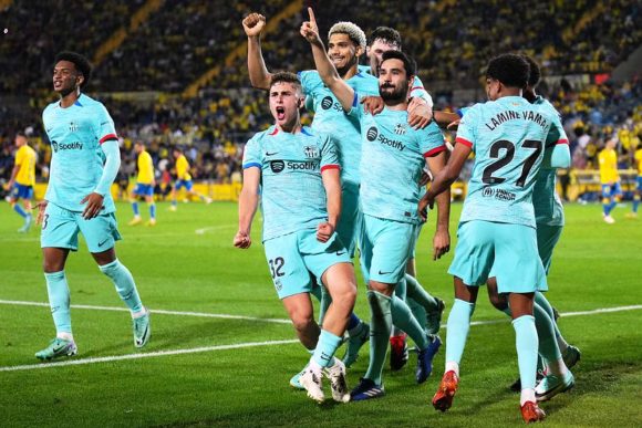 Barcelona Menang Ketat 2-1 Lawan Las Palmas: Gol Penalti di Masa Injury Time Menentukan