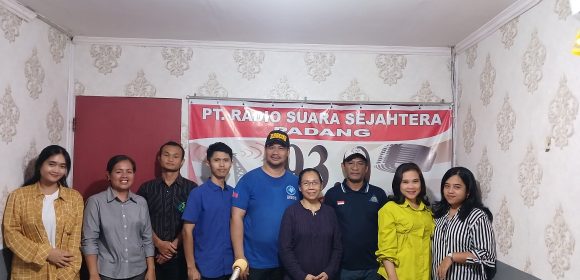Petualangan Keselamatan bersama Respon Radio: Pelatihan Tim Rescue dan P3K Edisi 18 Januari 2024 Petualangan Keselamatan bersama Respon Radio: Pelatihan Tim Rescue dan P3K Edisi 18 Januari 2024