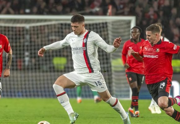 AC Milan Melangkah ke Babak 16 Besar Liga Europa Meski Kalah Tipis dari Rennes