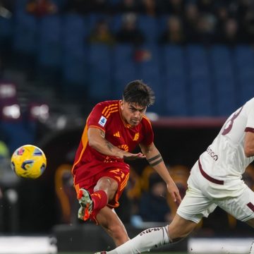AS Roma Curi Kemenangan Dramatis 3-2 Atas Torino Hat-trick Paulo Dybala Guncang Stadion Olimpico