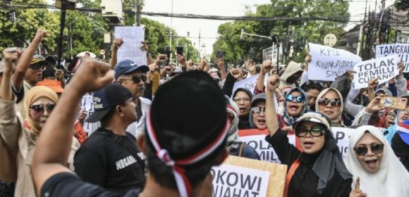 Demo Relawan Ganjar-Mahfud Petisi Brawijaya dan Tuntutan Pemilihan Ulang Pilpres Demo Relawan Ganjar-Mahfud Petisi Brawijaya dan Tuntutan Pemilihan Ulang Pilpres