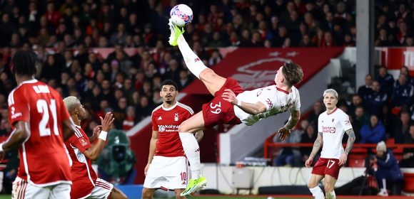 Kemenangan Dramatis Manchester United atas Nottingham Forest di Piala FA Kemenangan Dramatis Manchester United atas Nottingham Forest di Piala FA