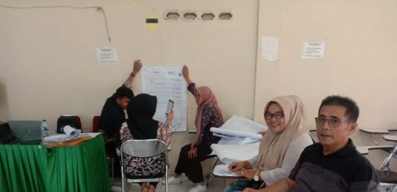 Keterlambatan Input Sirekap KPU Hasil Pemilu di Padang Pariaman Keterlambatan Input Sirekap KPU Hasil Pemilu di Padang Pariaman