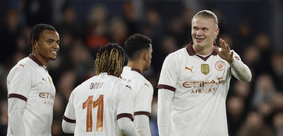 Manchester City Menang Telak 6-2 atas Luton Town dalam Laga Piala FA Babak Kelima Manchester City Menang Telak 6-2 atas Luton Town dalam Laga Piala FA Babak Kelima