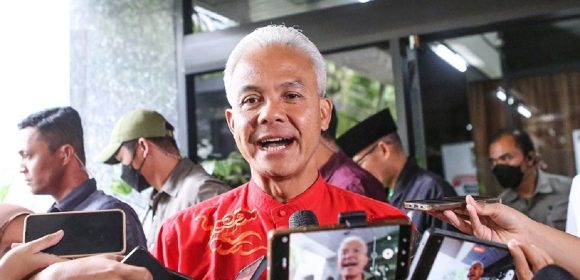 Pentingnya Hak Angket dalam Mewujudkan Transparansi Demokrasi Pentingnya Hak Angket dalam Mewujudkan Transparansi Demokrasi