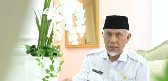 Provinsi Sumatera Barat Raih Predikat Sangat Baik dalam Reformasi Birokrasi 2023 Provinsi Sumatera Barat Raih Predikat Sangat Baik dalam Reformasi Birokrasi 2023