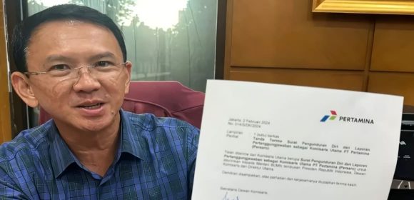 Ahok Mundur dari Jabatan Komisaris Utama Pertamina Ahok Mundur dari Jabatan Komisaris Utama Pertamina