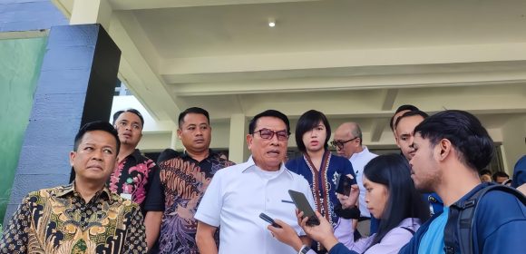 Penganugerahan Pangkat Jenderal Kehormatan untuk Prabowo Penganugerahan Pangkat Jenderal Kehormatan untuk Prabowo