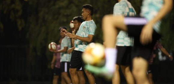 Timnas Indonesia Melakukan Sesi Latihan Tertutup di Vietnam Sebuah Tindakan Strategis Atau Kontroversi Timnas Indonesia Melakukan Sesi Latihan Tertutup di Vietnam Sebuah Tindakan Strategis Atau Kontroversi