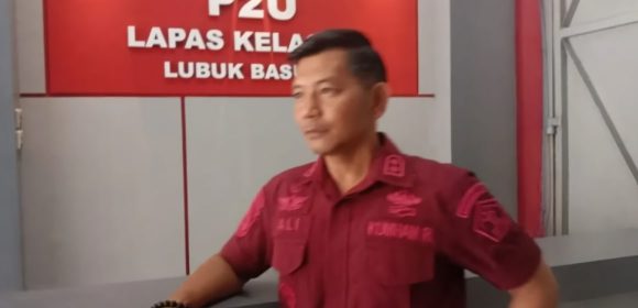 Usulan Remisi Idul Fitri untuk Warga Binaan Pemasyarakatan oleh Lapas Kelas IIB Lubuk Basung Upaya Pemberian Kesempatan Kedua Usulan Remisi Idul Fitri untuk Warga Binaan Pemasyarakatan oleh Lapas Kelas IIB Lubuk Basung: Upaya Pemberian Kesempatan Kedua