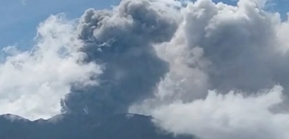 Gunung Marapi Kembali Erupsi Langkah Waspada dan Perlindungan yang Perlu Dilakukan