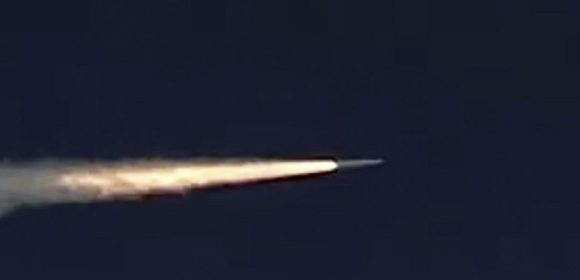 Kapal Perang Rusia dengan Rudal Hipersonik Kinzhal Memasuki Laut Mediterania