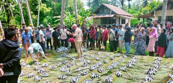 Merajut Kehangatan Lewat Makna Bantai Adat Nagari Parit Malintang dalam Perayaan Idul Fitri Merajut Kehangatan Lewat Makna Bantai Adat Nagari Parit Malintang dalam Perayaan Idul Fitri
