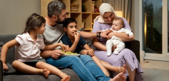 Menciptakan Keharmonisan dan Kebahagiaan Bersama