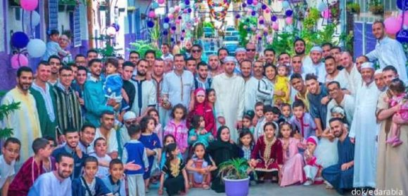 Tips Menggelar Open House Lebaran Bersama Keluarga Besar Sukseskan Tradisi dengan Sempurna Tips Menggelar Open House Lebaran Bersama Keluarga Besar Sukseskan Tradisi dengan Sempurna