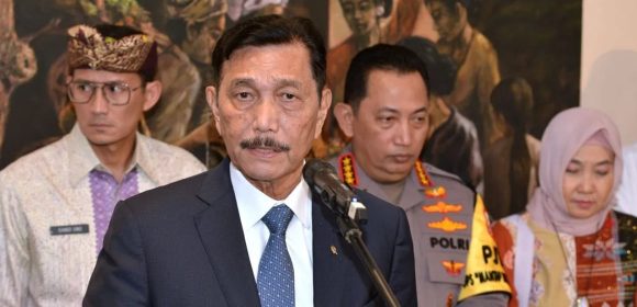 Komitmen Menteri Luhut Binsar Panjaitan dalam Mewujudkan Tata Kelola Air yang Terpadu dan Berkelanjutan di Indonesia