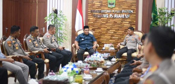 Bupati Suhatri Bur Menerima Kunjungan Kapolres Padang Pariaman