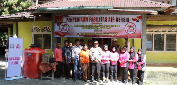 Polres Pasaman Barat Berikan Bantuan Sarana Air Bersih Di Masjid Nurul Iman