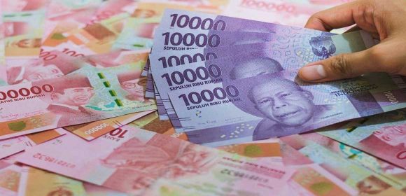 Rupiah Menguat Usai Penurunan Inflasi PCE AS Mei 2024