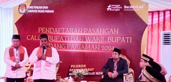 Pasangan Suhatri Bur dan Yosdianto Resmi Mendaftar Ke KPU Padang Pariaman