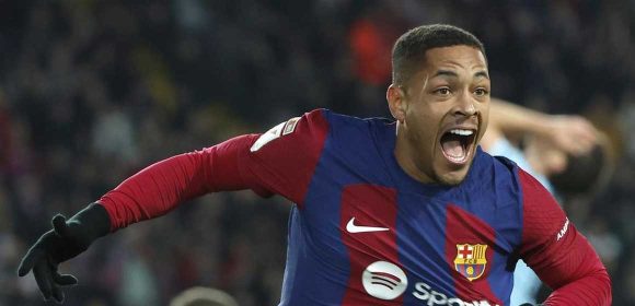 Gagal Bersinar, Blaugrana Berencana Melepas Vitor Roque