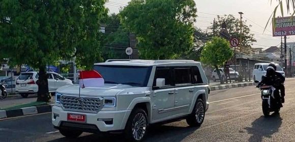PDI-P Apresiasi Kebijakan Prabowo Soal Mobil Maung Sebagai Kendaraan Dinas Di Kabinet Merah Putih