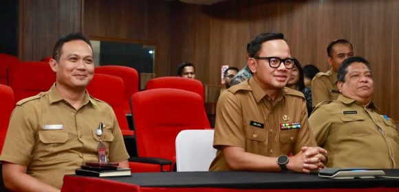 Wamendagri Tekankan Peran Desk Pilkada dalam Mencegah Konflik