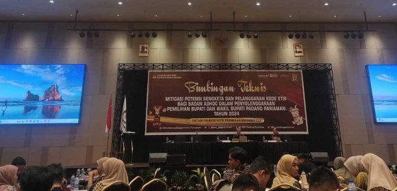 KPU Padang Pariaman Gelar Bimbingan Teknis Di Hotel ZHM Primer Padang