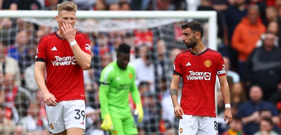 Manchester United Makin Merana Musim Ini