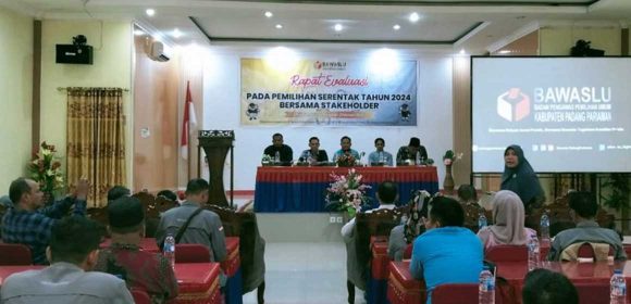 Bawaslu Padang Pariaman Gelar Rapat Evaluasi Pemilu 2024