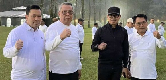 Bupati John Kenedy Azis Siapkan Iven Pacu Kuda Di Kecamatan VII Koto
